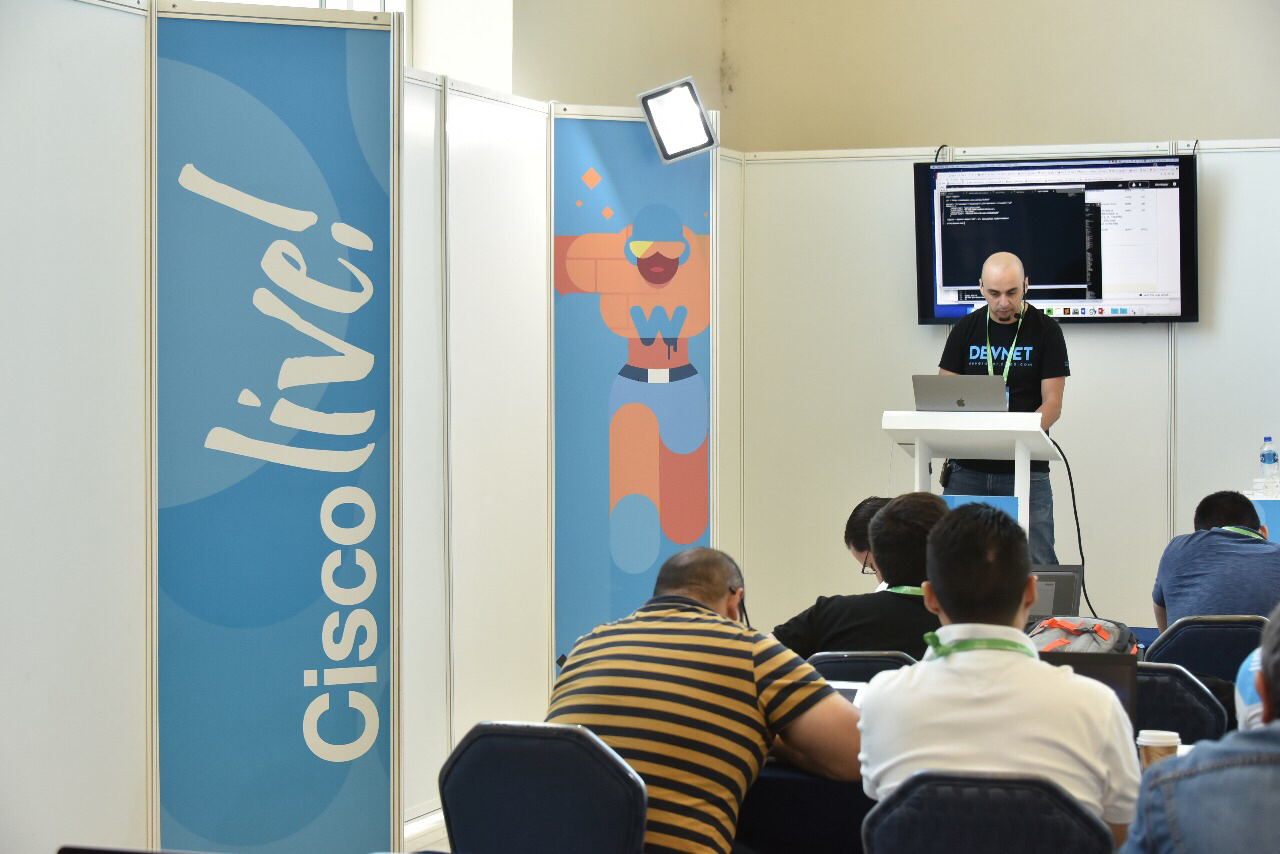Adrian_Iliesiu_Cisco_DevNet_Zone_Cancun
