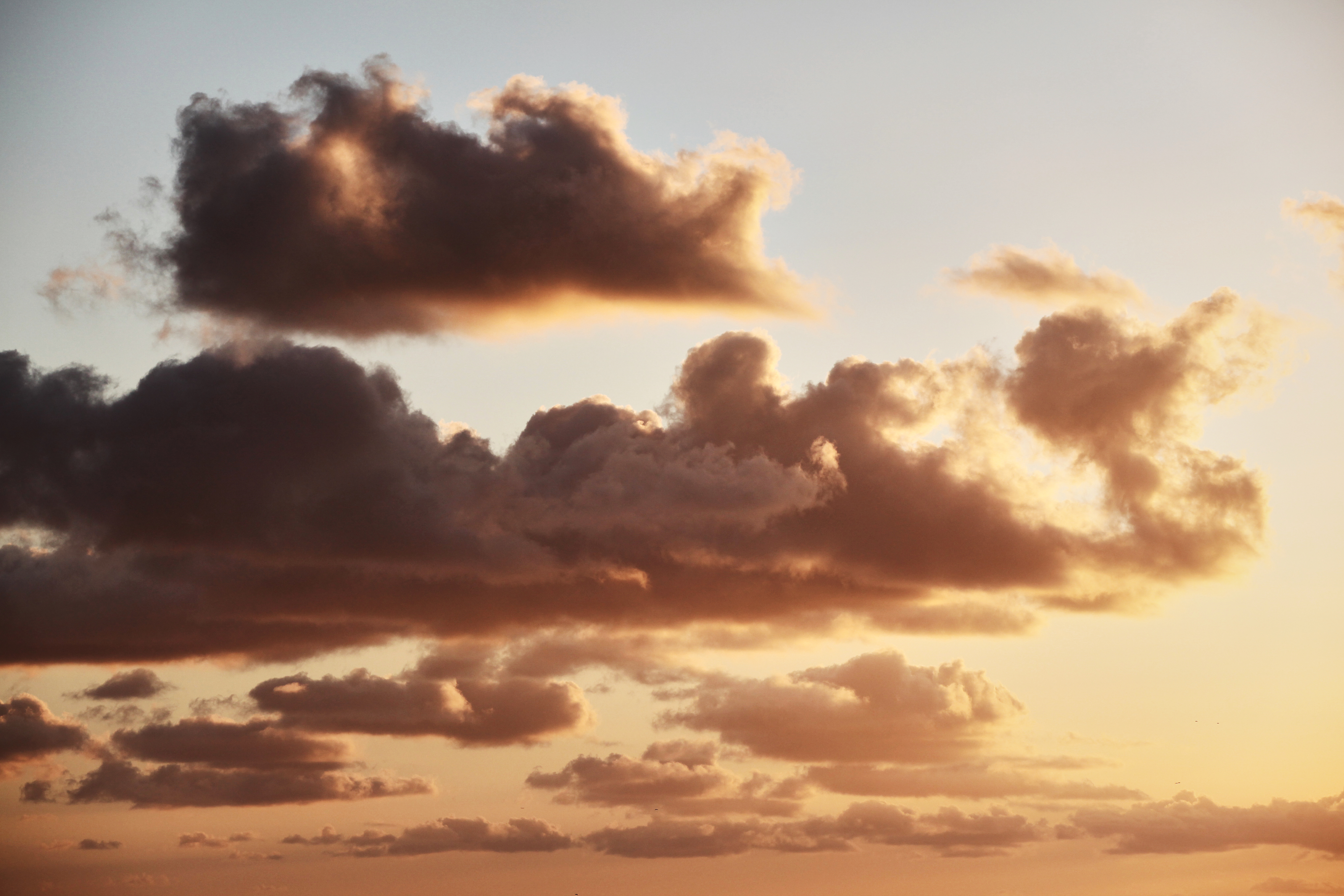 ACI Anywhere Now Extending From On-Premises to AWS Cloud