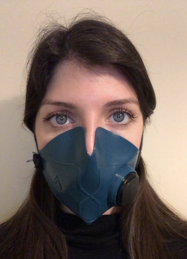Michelle Florian trying on the OmniMask