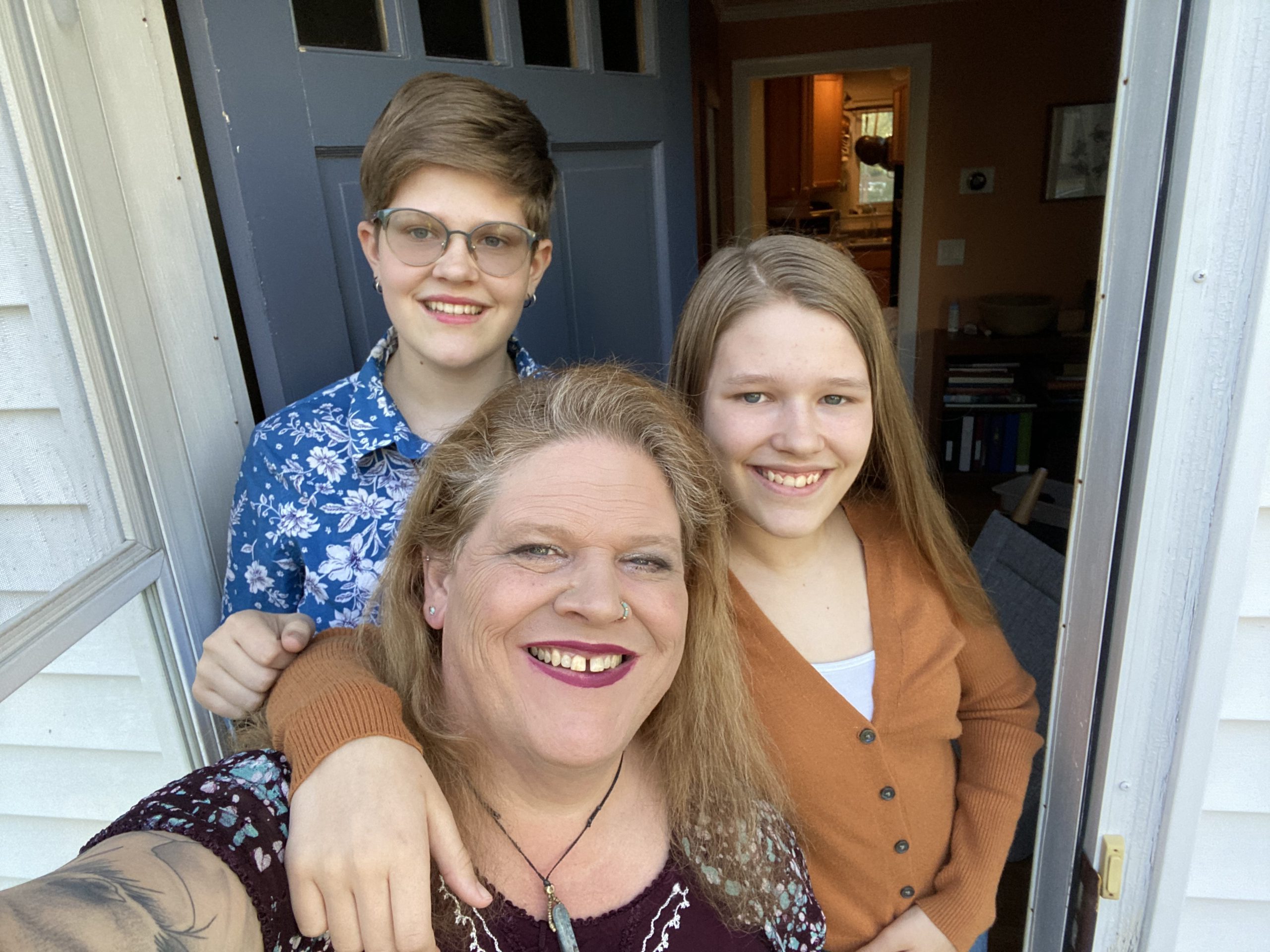 Selfie of Willow with children