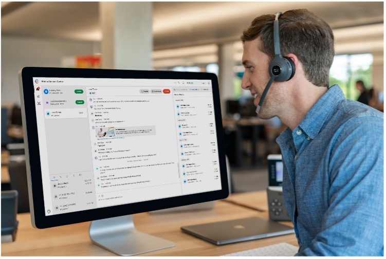 Customer experience agent working using CXaaS 