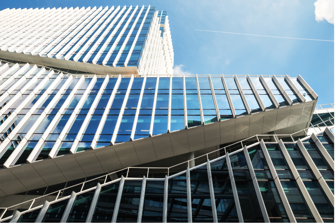 Cisco ACI 5.2 is here. Simplify your hybrid cloud environment with new features. 