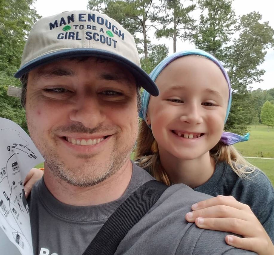 A selfie of Tim and his daughter.