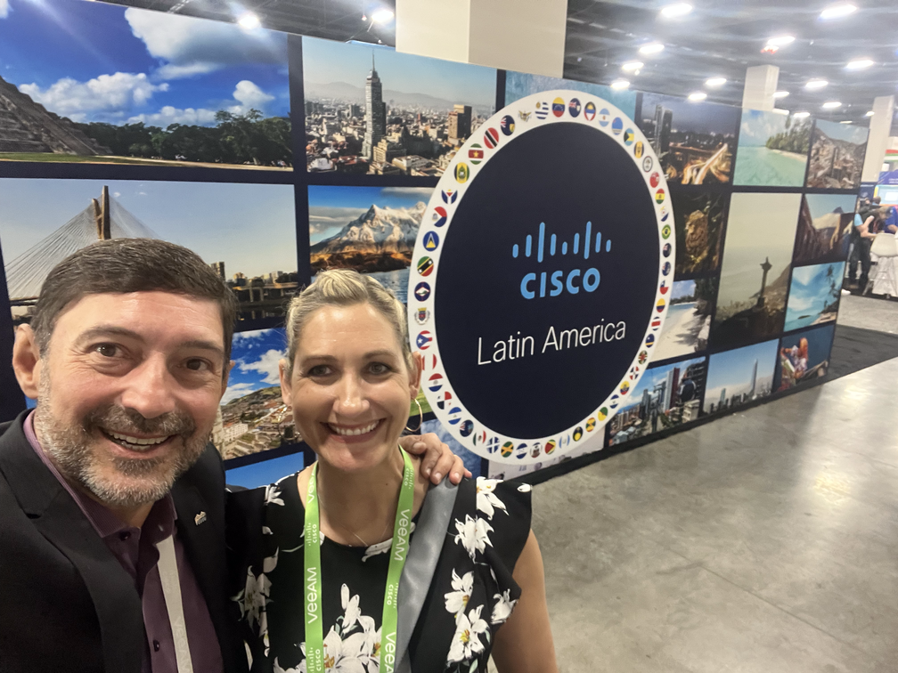 Selfie of Wendy and Laercio. 