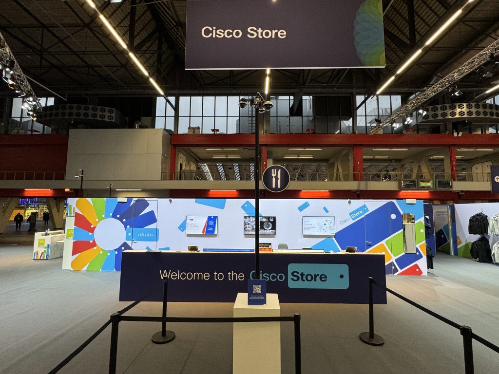 Queue counting camera