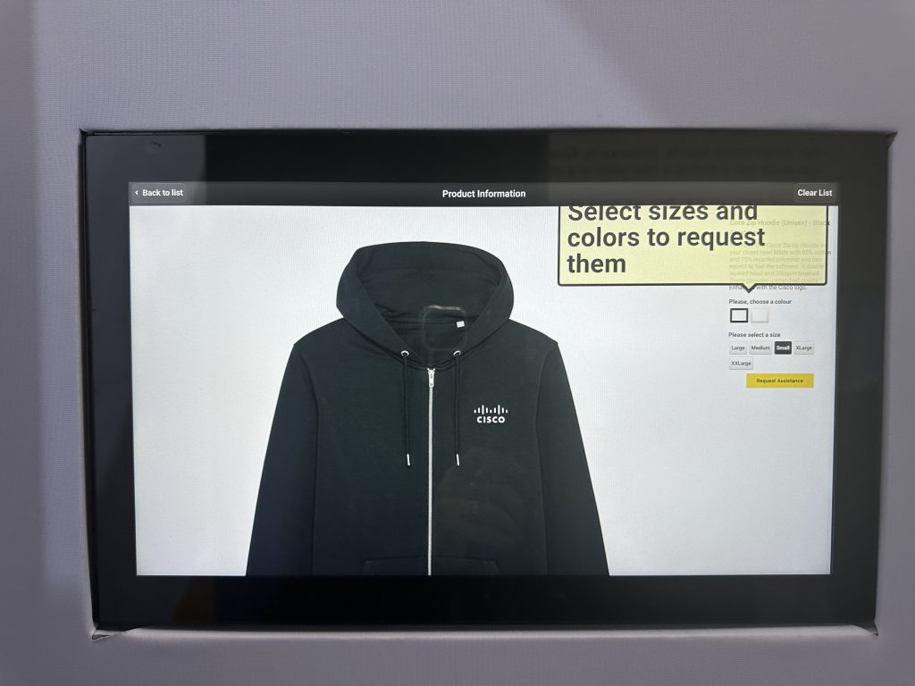 Smart fitting room screen