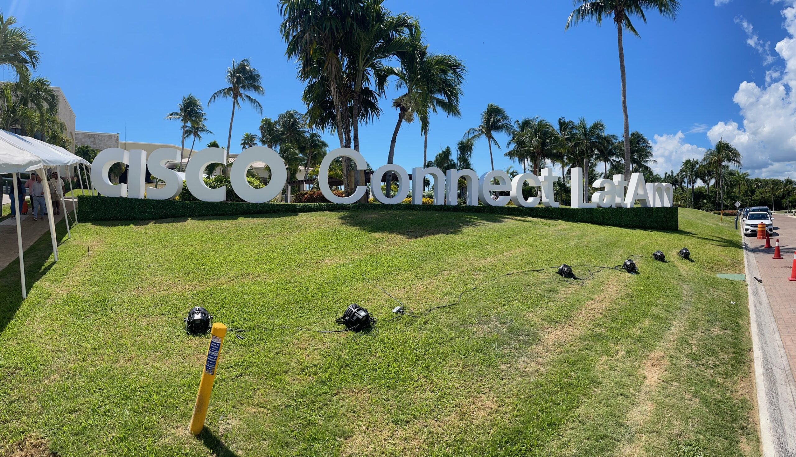 Connect in Cancún with Learn with Cisco